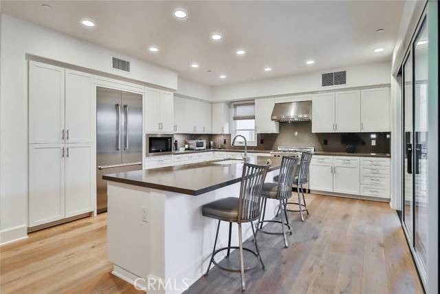 Calabasas, CA 91302,23500 Park Sorrento #D34
