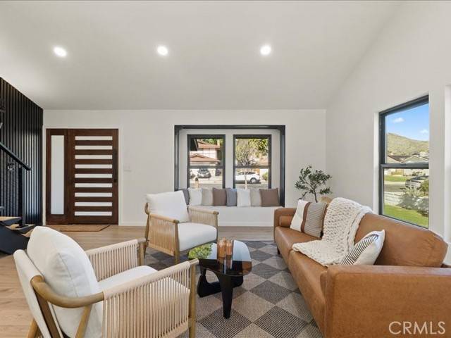 Newbury Park, CA 91320,214 Maynard Ave