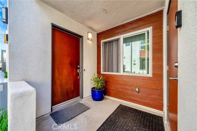 Downey, CA 90240,8427 Tweedy Lane