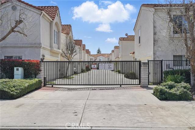 Reseda, CA 91335,18320 Keswick Street
