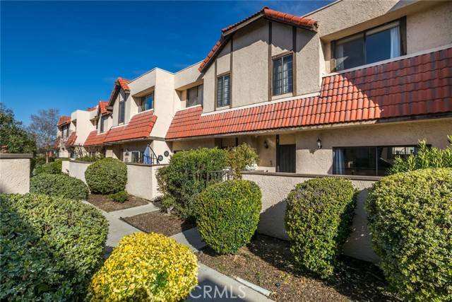 Canyon Country, CA 91387,27663 Ironstone Drive #3