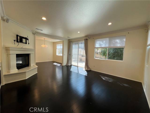 Newbury Park, CA 91320,3806 Cayman Court