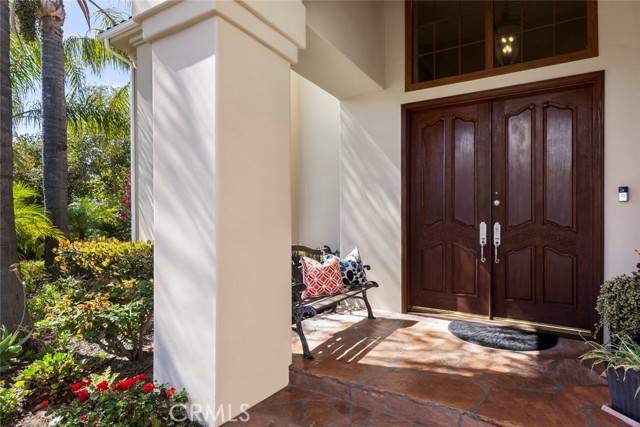 Woodland Hills, CA 91367,24925 Vista Verenda