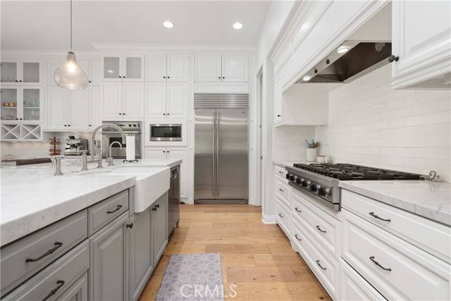Thousand Oaks, CA 91362,598 N Conejo School Road