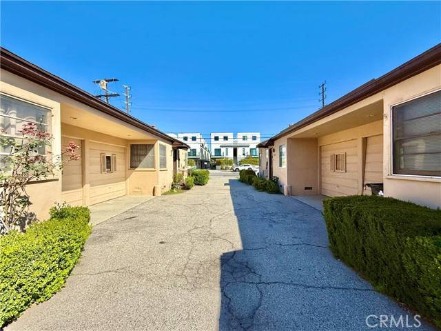 Van Nuys, CA 91405,14638 Vanowen Street