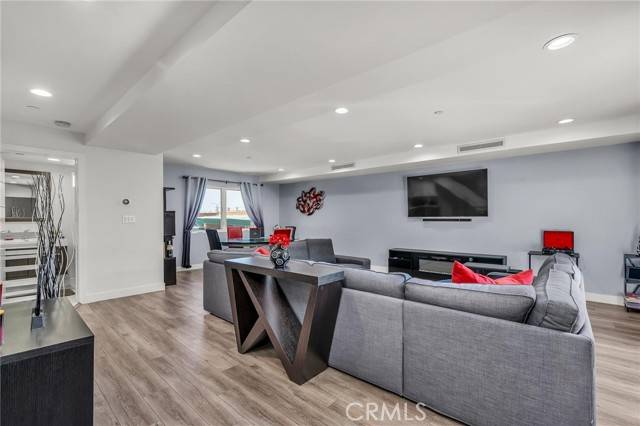 Van Nuys, CA 91406,16539 Vine Terrace
