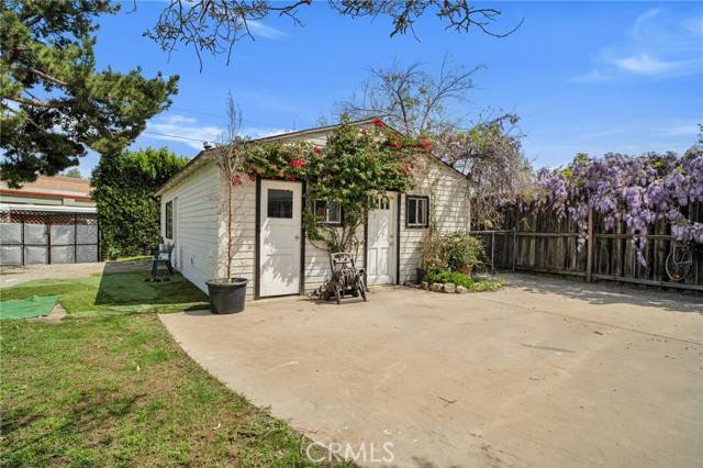 Valley Glen, CA 91606,6050 Vantage Avenue