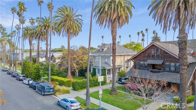 Los Angeles, CA 90018,2280 W 24th Street