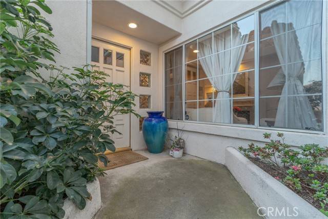 Newbury Park, CA 91320,1072 Mountain Oak Place