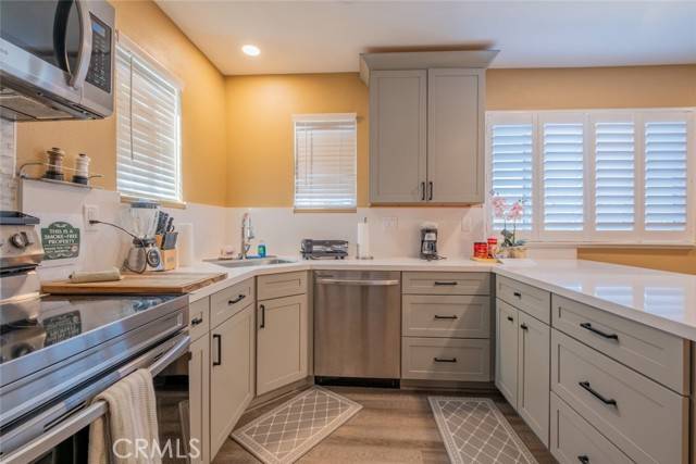 Saugus, CA 91390,18414 Texas Canyon Road #A