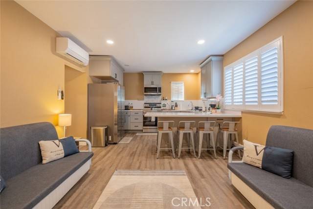 Saugus, CA 91390,18414 Texas Canyon Road #A