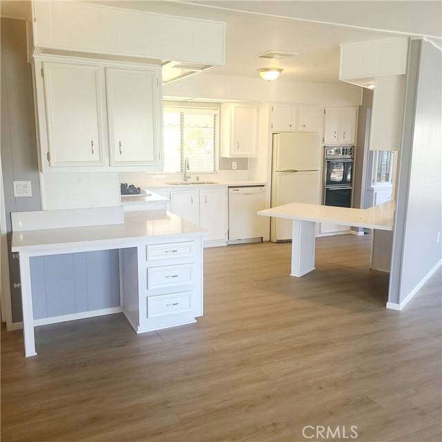 Saugus, CA 91350,21432 Tumbleweed