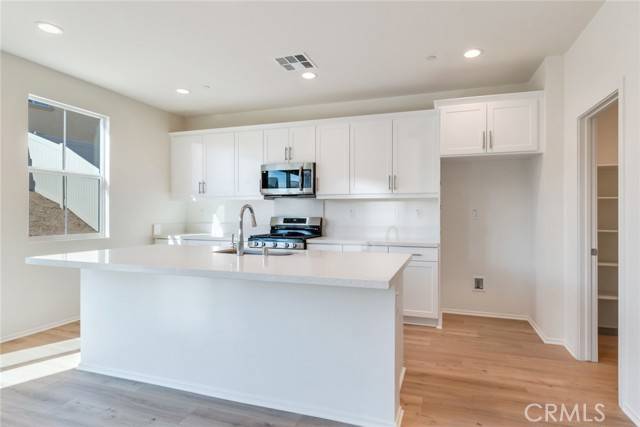 Hesperia, CA 92344,13119 Lancaster Street