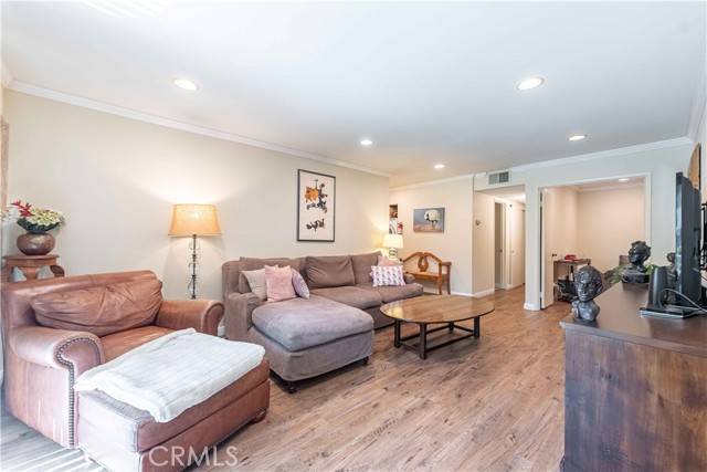 Calabasas, CA 91302,4626 PARK GRANADA #82