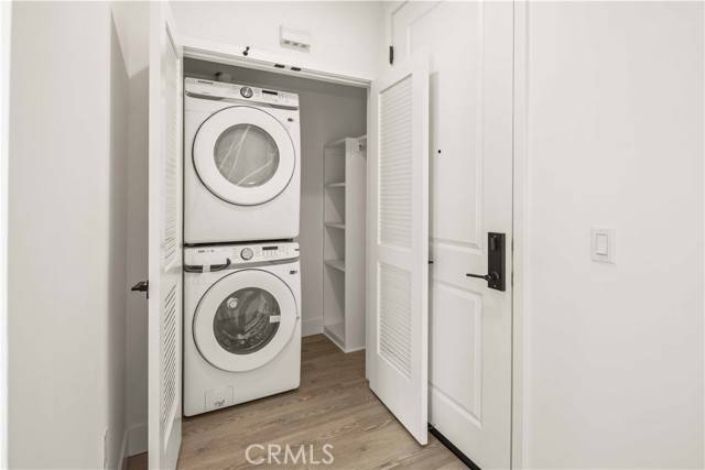 North Hollywood, CA 91606,11714 Archwood Street #403