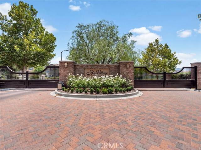 Saugus, CA 91350,22587 Skipping Stone Drive