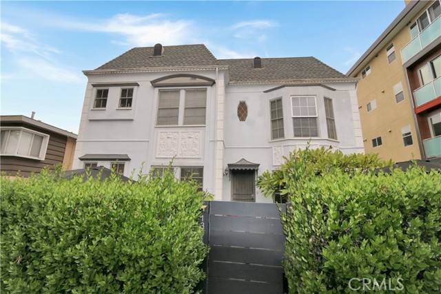 Los Angeles, CA 90046,1351 N Alta Vista Boulevard