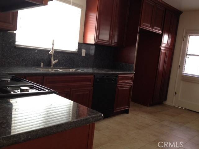 Northridge, CA 91324,19057 Gledhill Street
