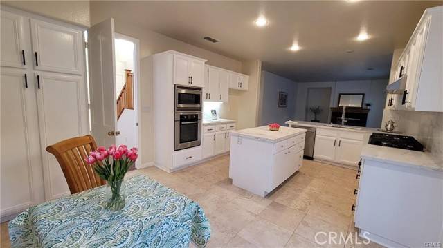 Simi Valley, CA 93065,1020 Poplar Court