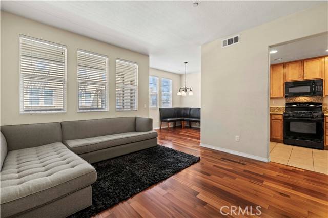 Valencia, CA 91354,28476 Herrera Street
