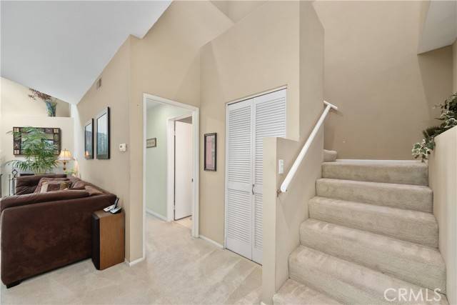 Sherman Oaks, CA 91423,13331 Moorpark Street #326