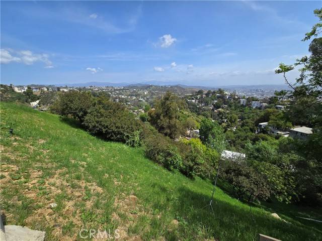 Los Angeles, CA 90046,8547 Cole Crest