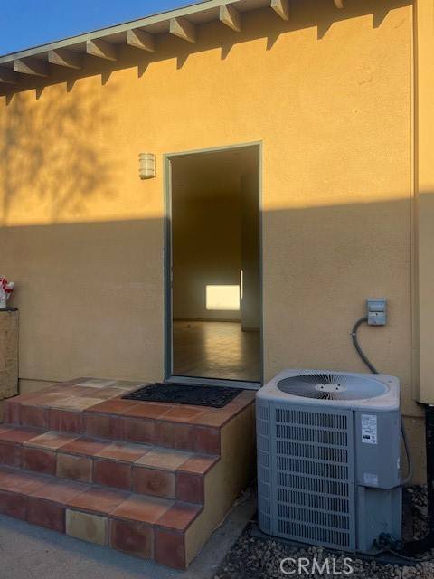 Northridge, CA 91324,18628 Citronia Street
