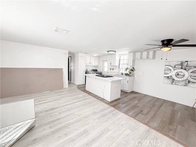 Rosamond, CA 93560,4209 W Rosamond #2