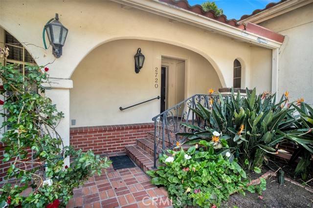Los Angeles, CA 90068,2720 Outpost Drive
