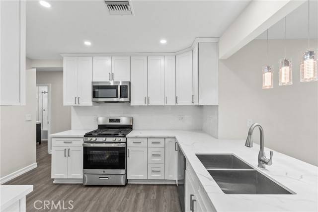 North Hollywood, CA 91605,8154 Vanscoy Avenue