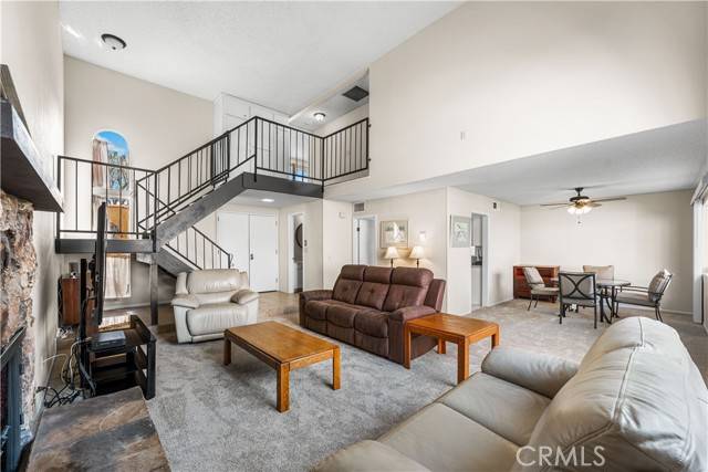Palmdale, CA 93551,211 Joseph Lane