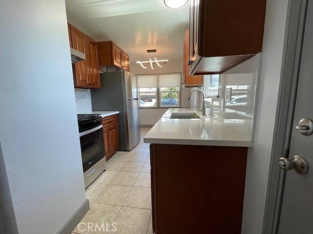Burbank, CA 91504,2611 N Lincoln Street