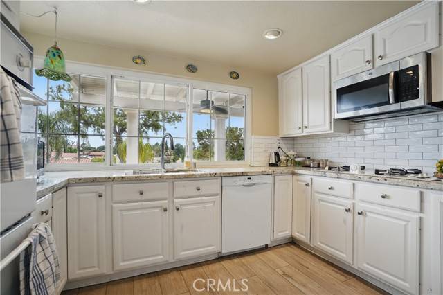 Porter Ranch, CA 91326,11806 Thunderbird Avenue