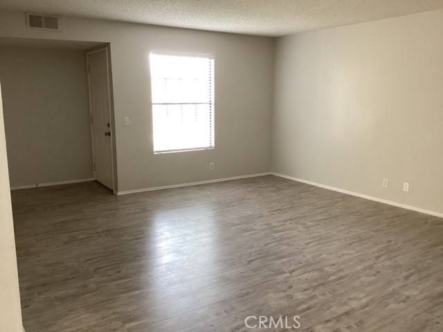 Lancaster, CA 93534,1551 W Avenue L #5
