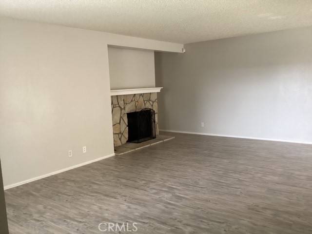 Lancaster, CA 93534,1551 W Avenue L #5