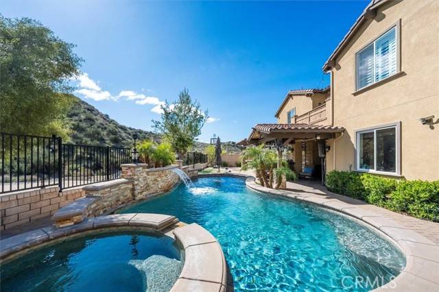 Valencia, CA 91354,28360 Steel Lane