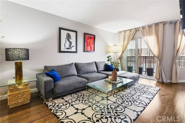 West Hollywood, CA 90048,141 S Clark Drive #326