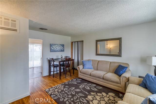 Panorama City, CA 91402,8406 Lennox Avenue