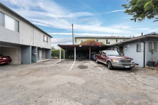 Van Nuys, CA 91406,15840 Vanowen Street