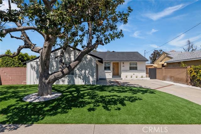 Van Nuys, CA 91405,13807 Wyandotte Street