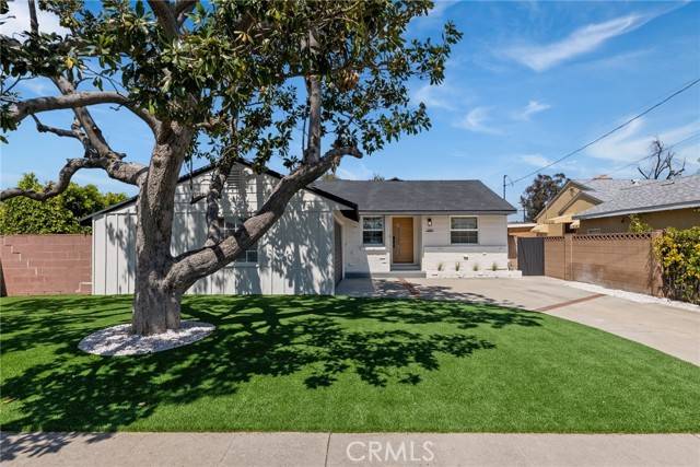 Van Nuys, CA 91405,13807 Wyandotte Street