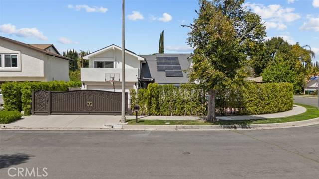Woodland Hills, CA 91367,22835 Styles Street