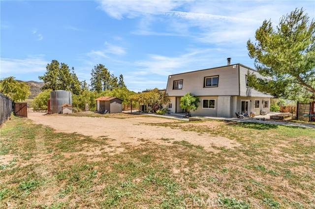 Agua Dulce, CA 91390,33645 Kobe Road