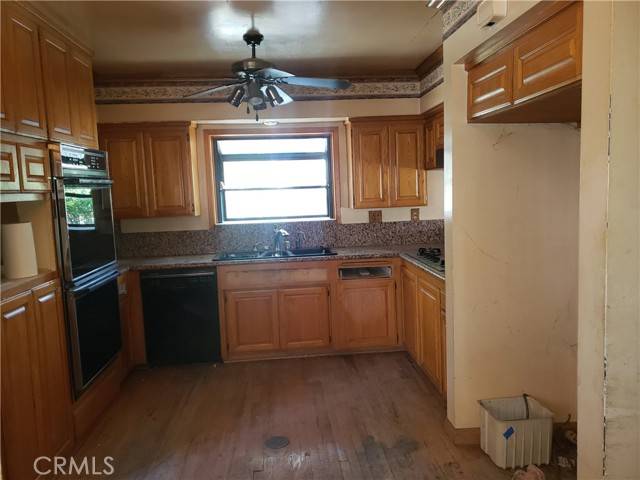 West Hills, CA 91304,22137 Gresham Street