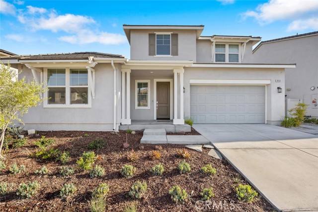 Saugus, CA 91350,18163 Hedgerow Way
