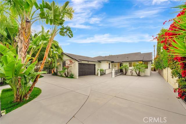 Sherman Oaks, CA 91423,4637 Nagle Avenue
