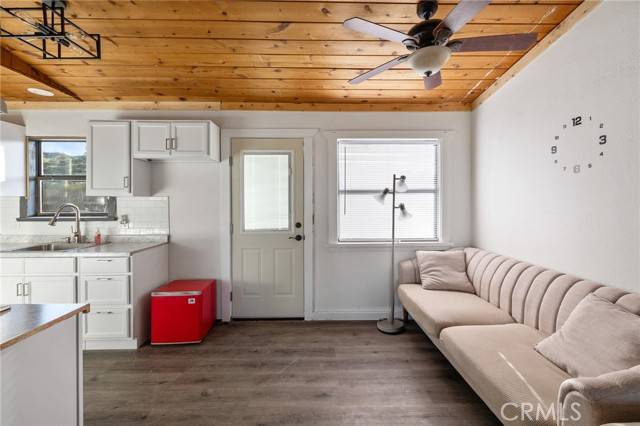 Lancaster, CA 93536,46417 Kings Canyon Road