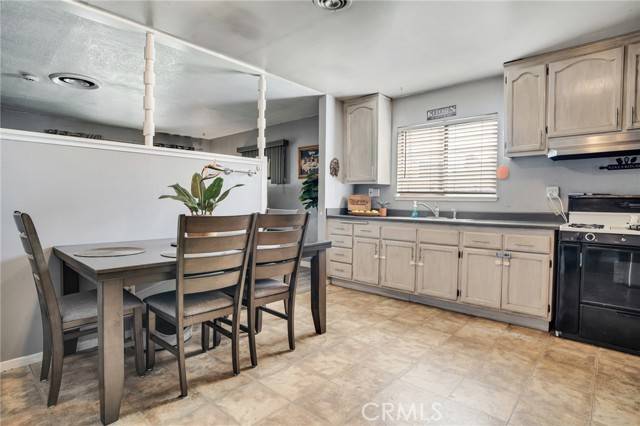 Sylmar, CA 91342,12206 Pinney Street