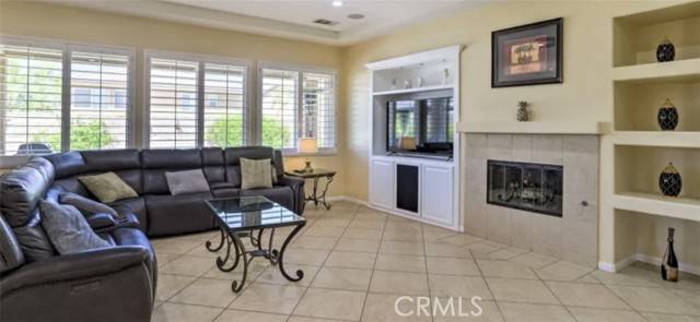 Indio, CA 92203,43277 Sentiero Drive