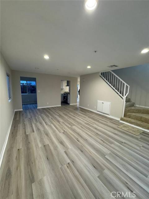 Pacoima, CA 91331,12120 Terra Bella Street #33
